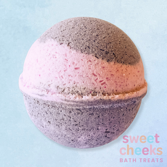 Black Raspberry Cream Bath Bomb