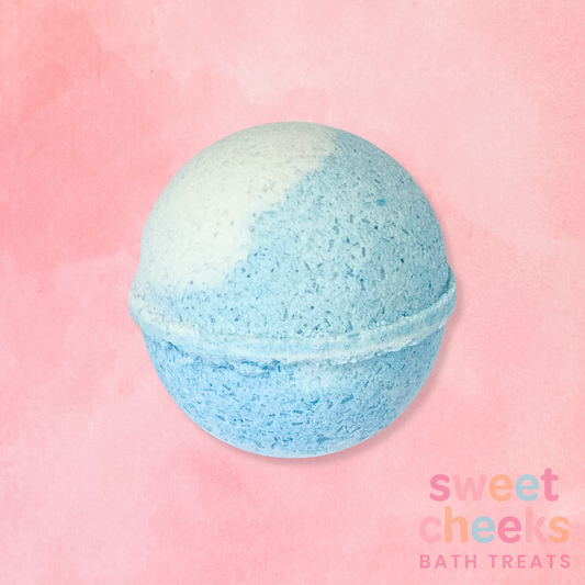 Frosted Coconut Snowball Bittie Bath Bomb