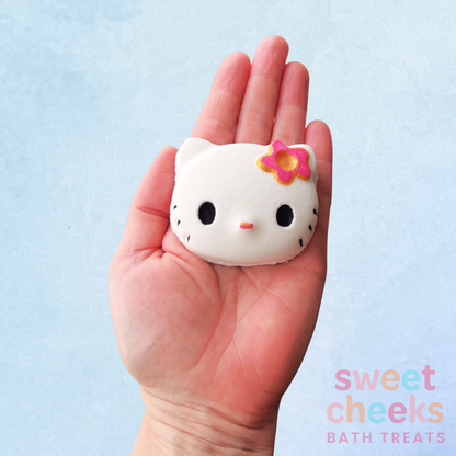 Pretty Kitty Face Bath Bomb