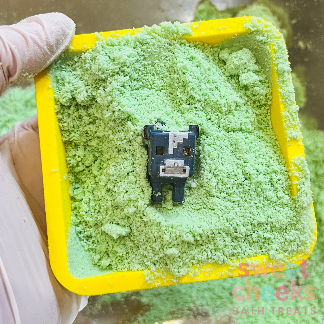 Toy Bath Bomb - Creeper